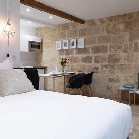 Apartamento Design & Cosy - Centre Historique Ecusson Montpellier Exterior foto